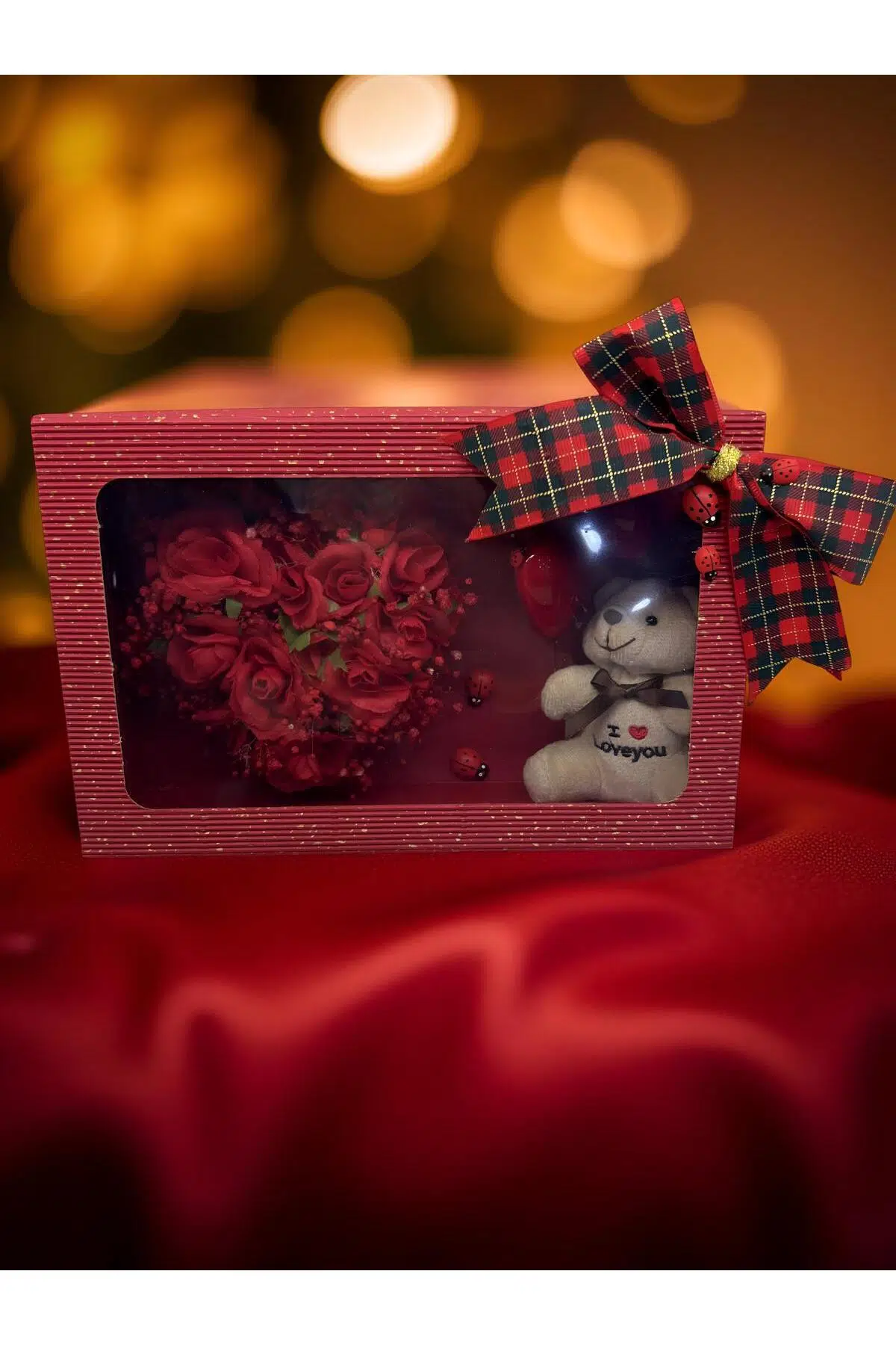 Sevgililer Günü Özel Tasarım İçine Kendi Hediyenizi Koyabileceğiniz Dekoratif Kutu